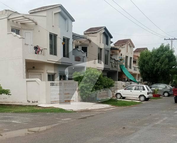 House For Sale Is Readily Available In Prime Location Of Edenabad