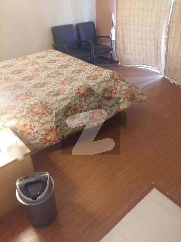 مال روڈ مری میں 2 کمروں کا 10 مرلہ مکان 1.5 کروڑ میں برائے فروخت۔