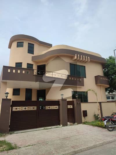 2250 Square Feet House Up For Rent In Dha Phase 2 - Sector E