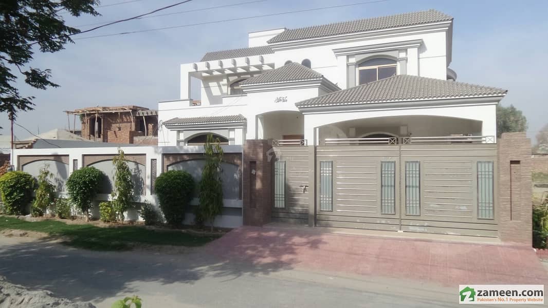 1 Kanal Double Storey Corner House