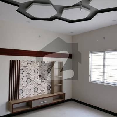 House Located In Shazad Park Okara