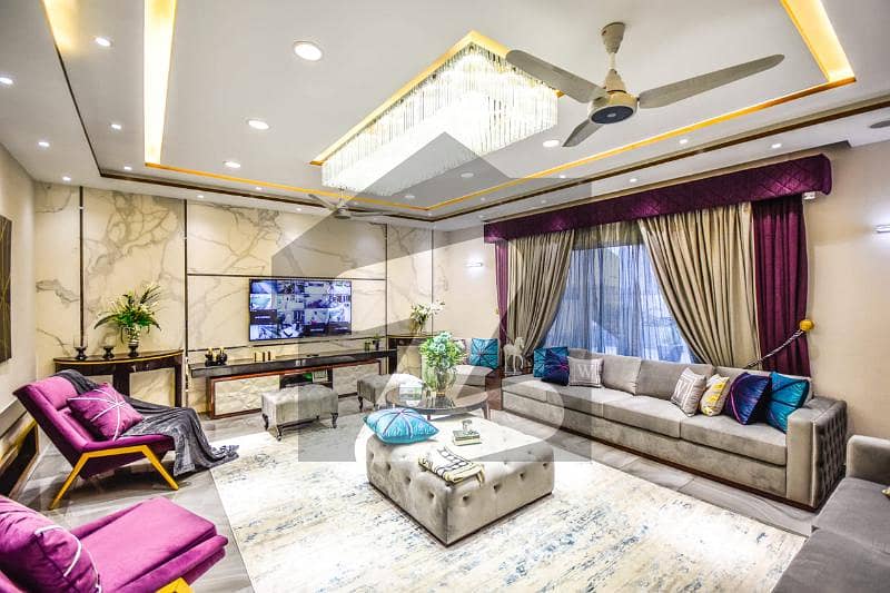 ڈی ایچ اے فیز 5 ڈیفنس (ڈی ایچ اے) لاہور میں 5 کمروں کا 1 کنال مکان 9.99 کروڑ میں برائے فروخت۔