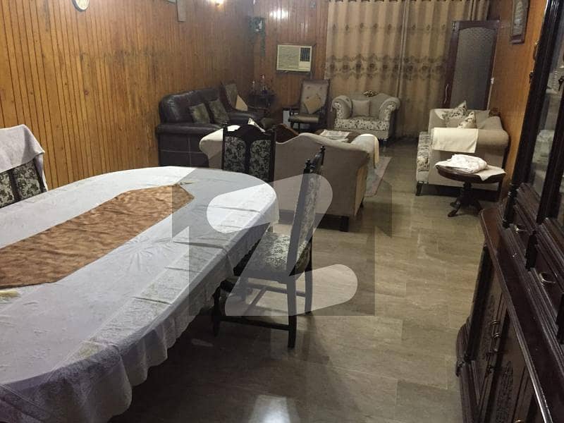 ویسٹ ووڈ کالونی فیز 1 ویسٹ وُوڈ ہاؤسنگ سوسائٹی لاہور میں 5 کمروں کا 1 کنال مکان 6.25 کروڑ میں برائے فروخت۔