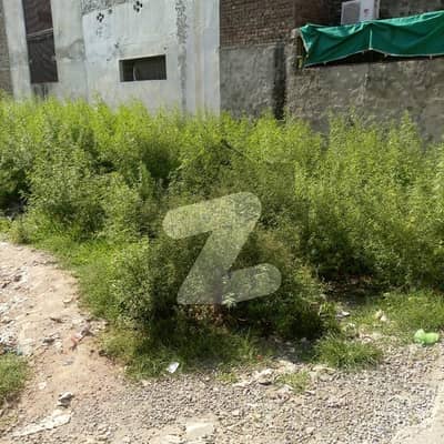 Residential Plot For Sale In Beautiful Dhok Mustaqeem Road