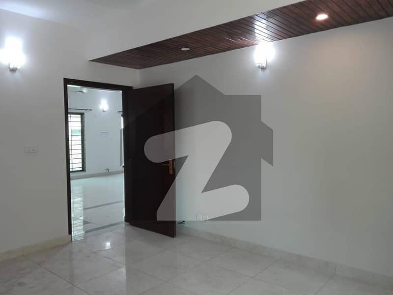 8 Marla Upper Portion For rent In The Perfect Location Of Bahria Orchard