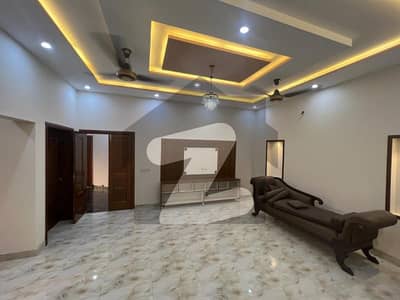 10 Marla Upper Portion For Rent In Rafi Block Bahria Town