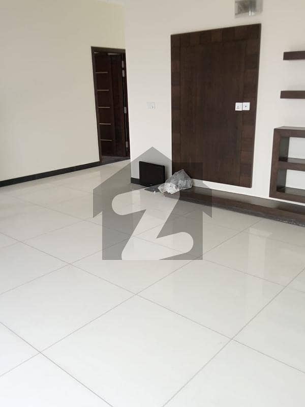 1 Kanal Upper portion for Rent in DHA phase 8 Block A