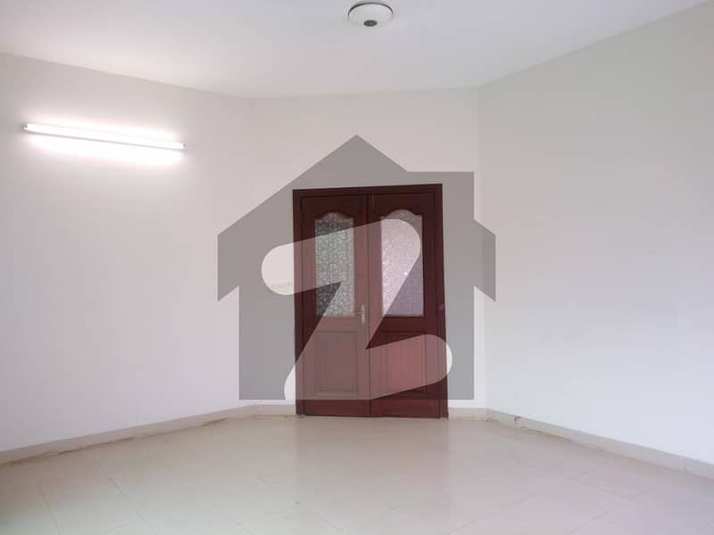 1 Kanal House Is Available For sale In Askari 11
