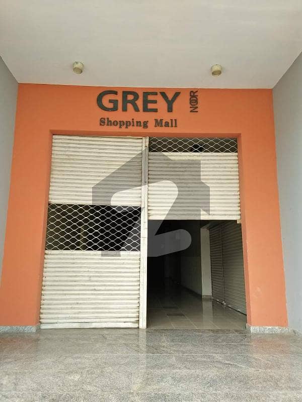 Grey Noor Shop For Rent
