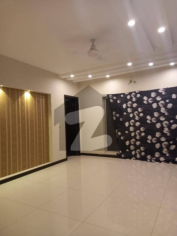 1 Kanal Lower Portion For Rent In Dha Phase 6 K
