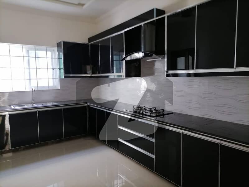 Good Location 1 Kanal House For rent Is Available In DHA Phase 2 - Sector H