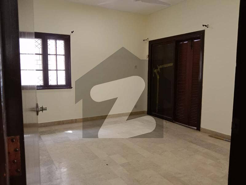 500 square yards bungalow for rent in most prime location of dha defence phase five