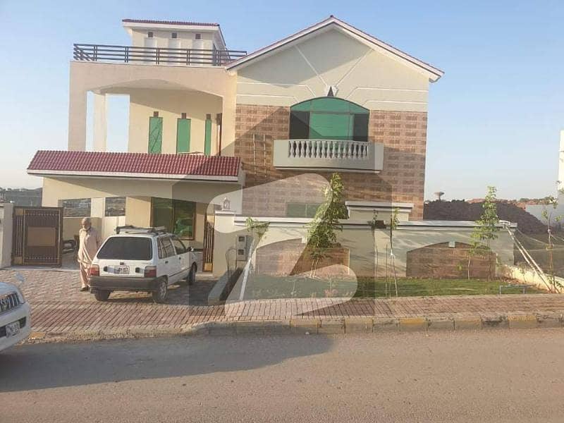 Bahria town phase 8 sector P street 34 upper portion for rent.