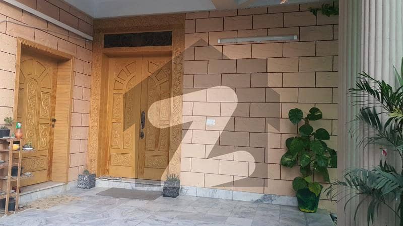 جی ۔ 9/1 جی ۔ 9 اسلام آباد میں 7 کمروں کا 14 مرلہ مکان 1.8 لاکھ میں کرایہ پر دستیاب ہے۔