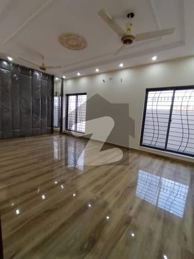 Brand New Kanal Upper Portion For Rent In Phase 8 S