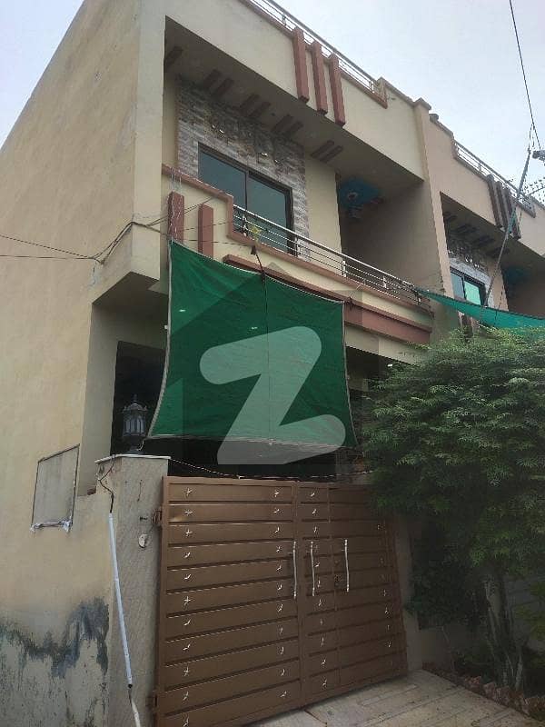 شادمان انکلیو لاہور میں 3 کمروں کا 3 مرلہ مکان 53 لاکھ میں برائے فروخت۔