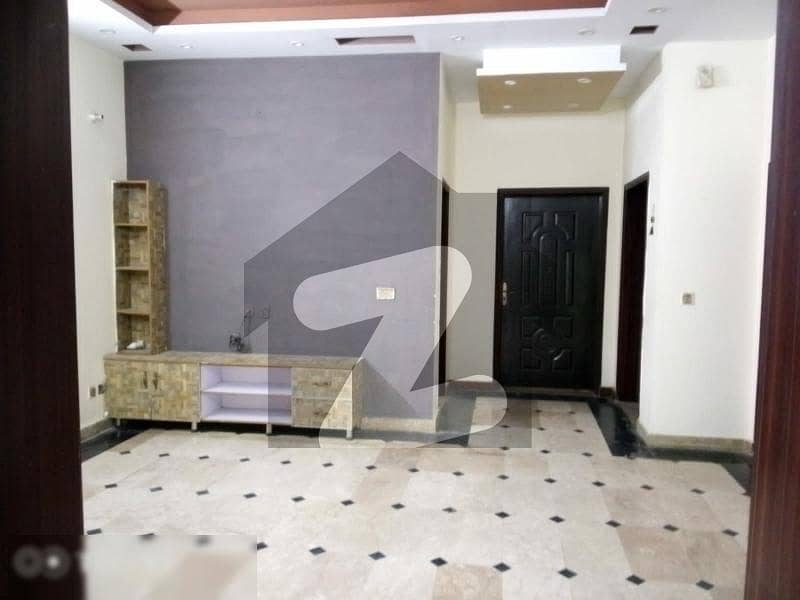 بحریہ ٹاؤن ۔ بلاک ڈی ڈی بحریہ ٹاؤن سیکٹرڈی بحریہ ٹاؤن لاہور میں 3 کمروں کا 10 مرلہ بالائی پورشن 47 ہزار میں کرایہ پر دستیاب ہے۔