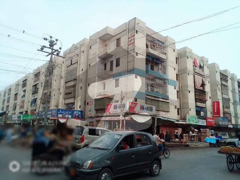 نارتھ کراچی - سیکٹر 5-کے نارتھ کراچی کراچی میں 3 کمروں کا 6 مرلہ فلیٹ 85 لاکھ میں برائے فروخت۔