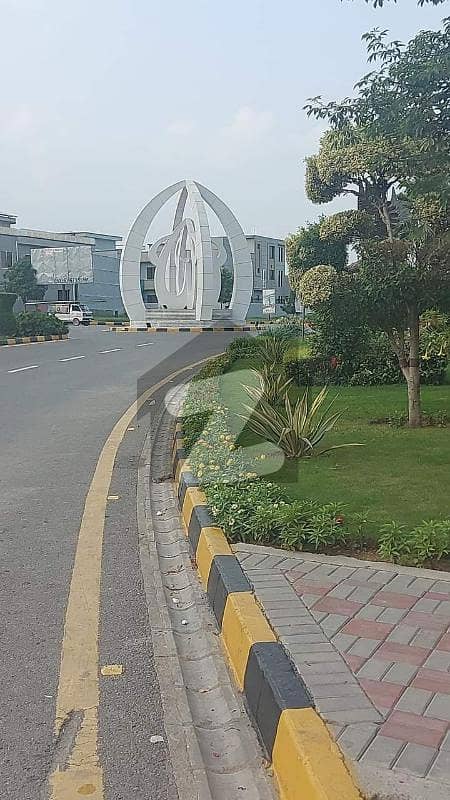 F18 Faisal Town Islamabad Beautiful Location Block C 500 Sq Yard Plot For Sale Investor Price