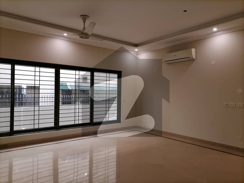 1 Kanal House Up For rent In DHA Phase 5 - Block J