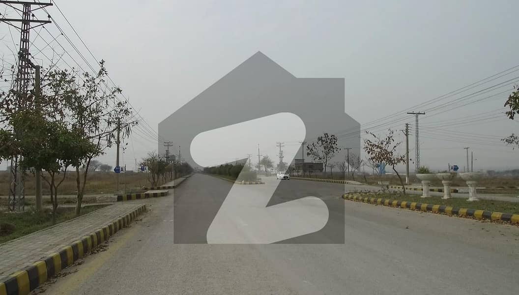 Spacious 3200 Square Feet Residential Plot Available For sale In Faisal Town - F-18