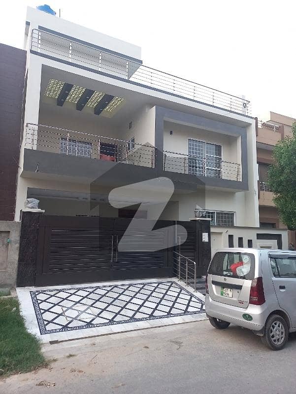 Buy Your Ideal 2025 Square Feet House In A Prime Location Of Lahore ...