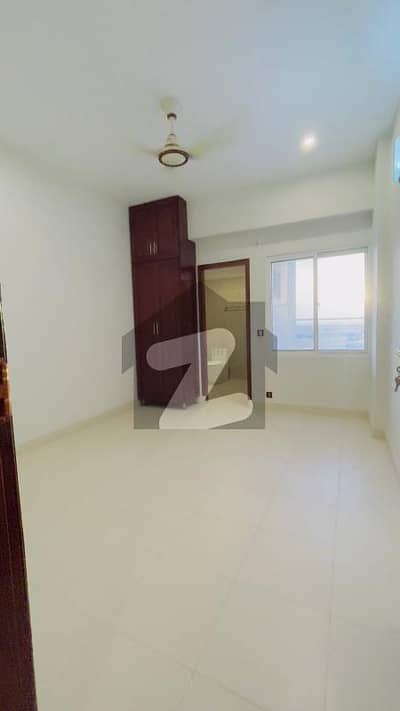 3 Bed Flat For Rent