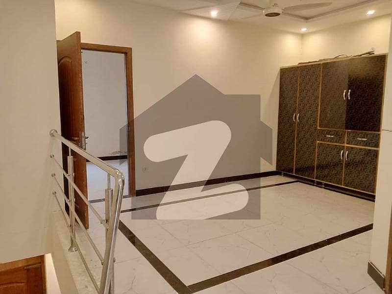 Get A 900 Square Feet House For Rent In Nasheman-E-Iqbal
