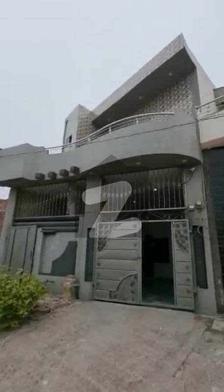 موٹروے سٹی فیصل آباد میں 4 کمروں کا 5 مرلہ مکان 1.15 کروڑ میں برائے فروخت۔