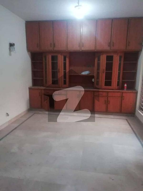 Stunning And Affordable Lower Portion Available For Rent In Johar Town Phase 2 - Block J2