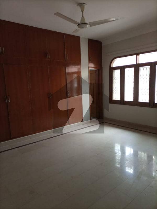 F 10 2 500 Sq Yd House For Rent
