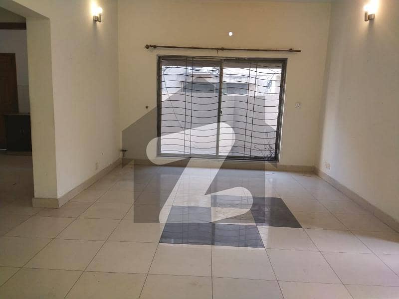 Askari 11 Sector A 3 Bed 10 Marla House For Sale