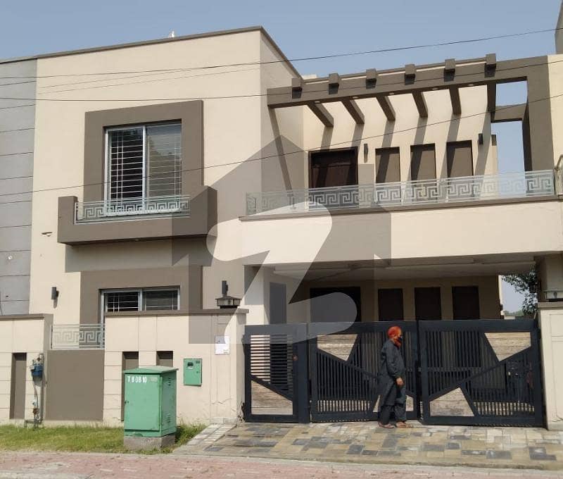 1 Kanal Houes Like A New For Rent In Overseas B Block Bahria Town