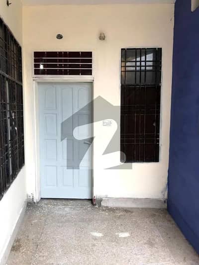 Single Room Flat With Attached Bath For Rent