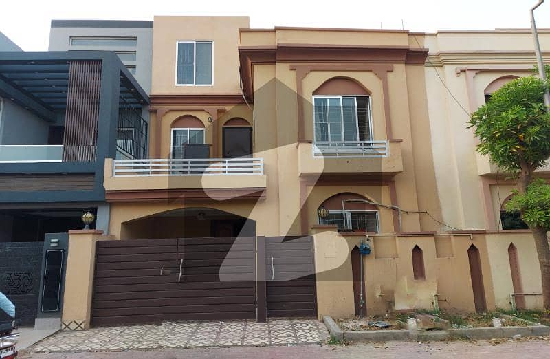5 Marla Like Brand New House Lda Approved Ali Block Bahria Town Lahore