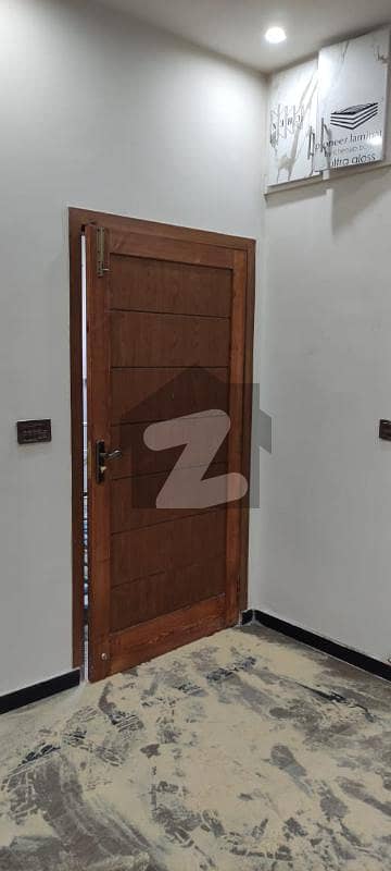 ایڈن ریزیڈینشیا ایڈن لاہور میں 3 کمروں کا 4 مرلہ مکان 1.4 کروڑ میں برائے فروخت۔