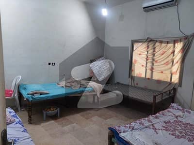 گلشنِ حدید فیز ۲ ایکسٹینشن گلشنِ حدید بِن قاسم ٹاؤن کراچی میں 5 کمروں کا 12 مرلہ مکان 2.5 کروڑ میں برائے فروخت۔