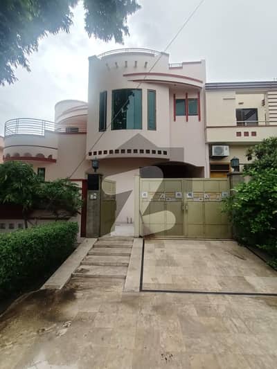11.5 Marla House For Sale in Wapda Town Gujranwala Block-C2