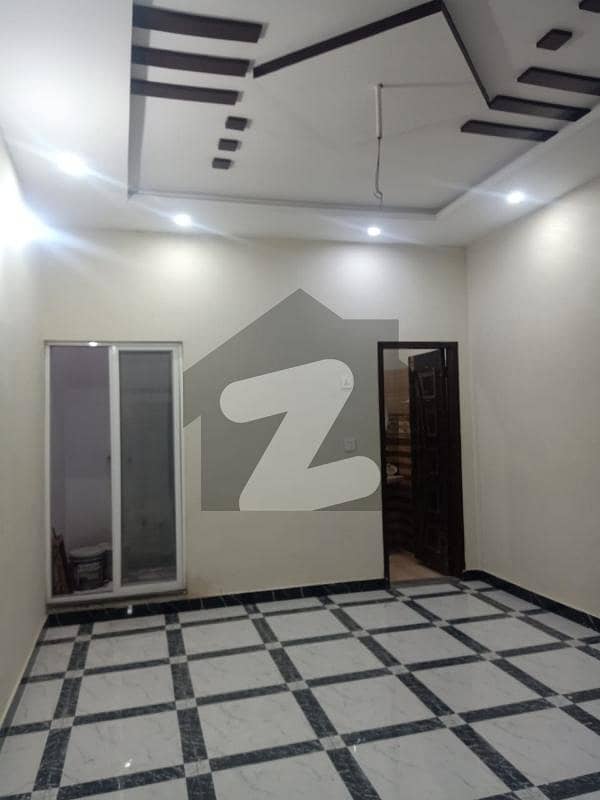 والٹن روڈ لاہور میں 3 کمروں کا 5 مرلہ مکان 1.25 کروڑ میں برائے فروخت۔