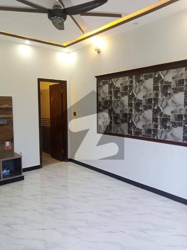 Idyllic Upper Portion Available In G-12 For Rent
