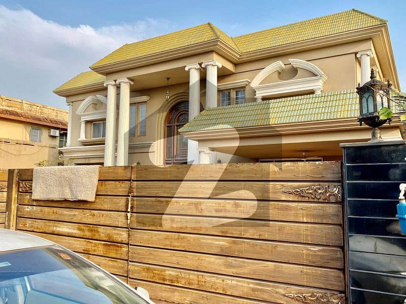 2 Kanal Ideal Bungalow For Sale In DHA Phase 1 L