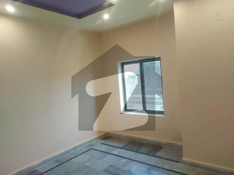 Ideal 2.5 Marla House Available In Saifabad, Saifabad