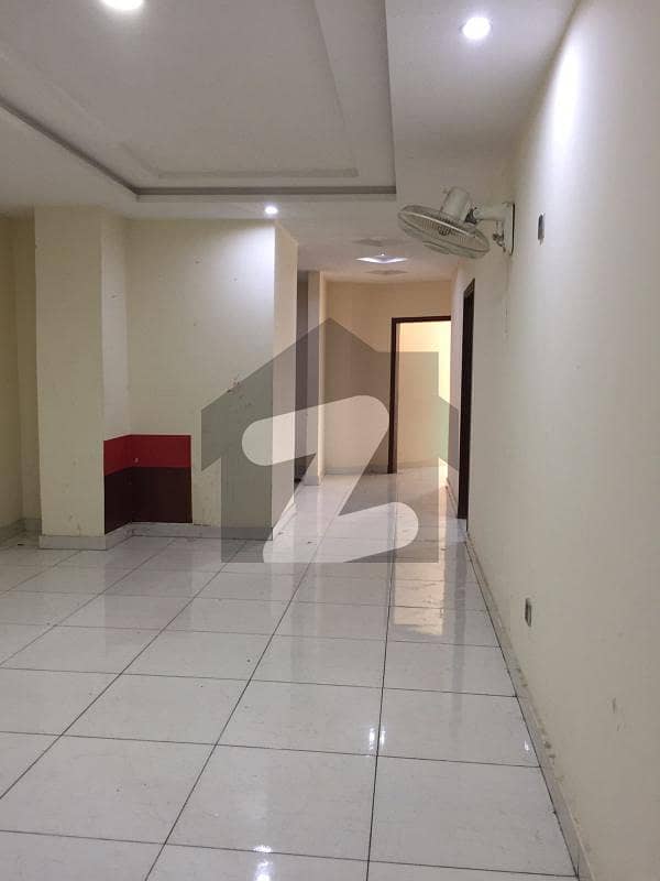 03 Bedroom Apartment is Up For Sale On Ideal Location