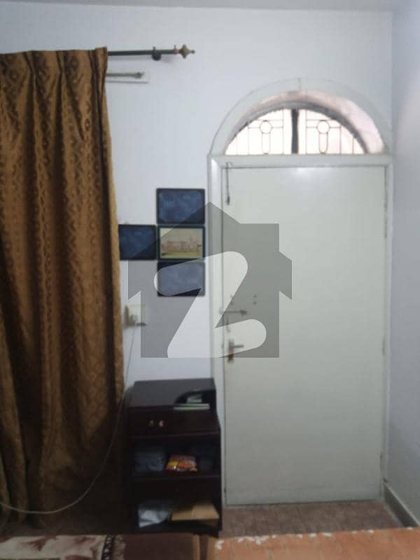 40 80 OLD House For sale in G10 1 Street 34 islamabad High court G10