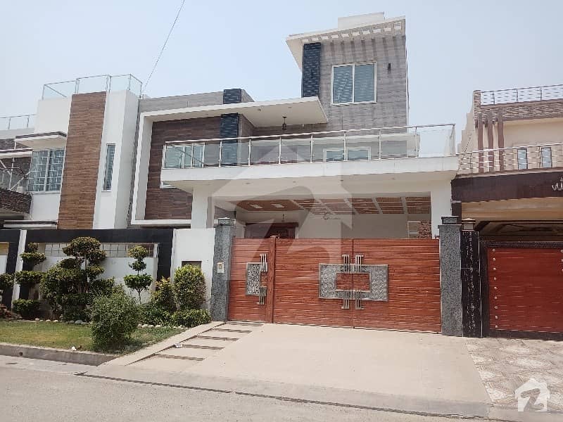 Ahmad Abad Gulistan Colony Full Furnished