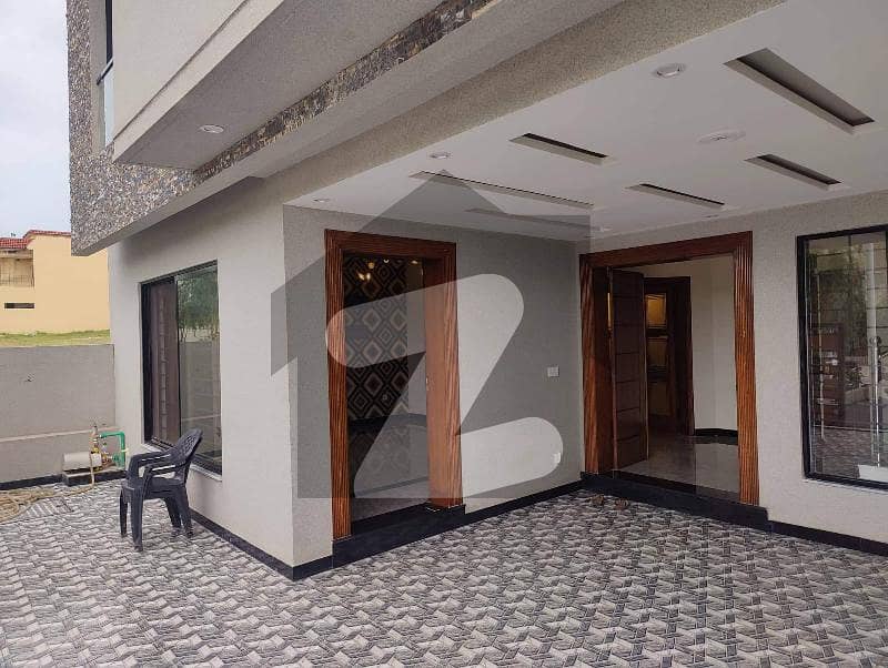 Bahria Town Sector F1 House For Sale. Bahria Town Phase 8 Sector F1