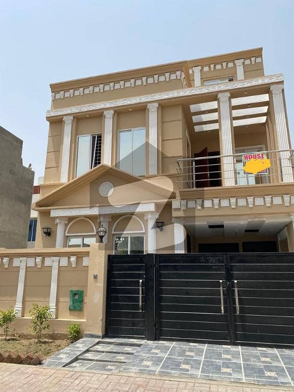 5 Marla Lovely House For Sale In Nargis Extension Block Bahria Town Lahore