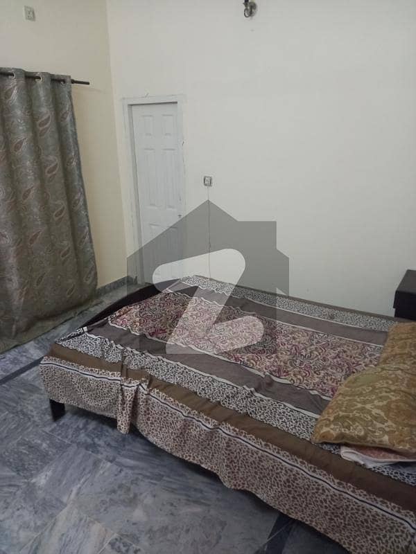 Get This Amazing 900 Square Feet Room Available In Gulzar-E-Quaid Housing Society