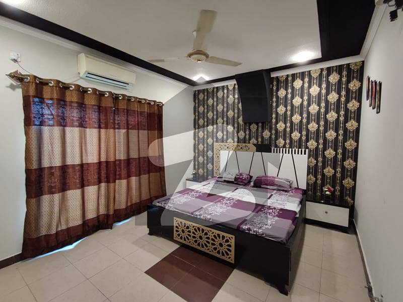 For Rent 5 Marla Bed Rafi Block Fully Furnished Outclass House Beautifull