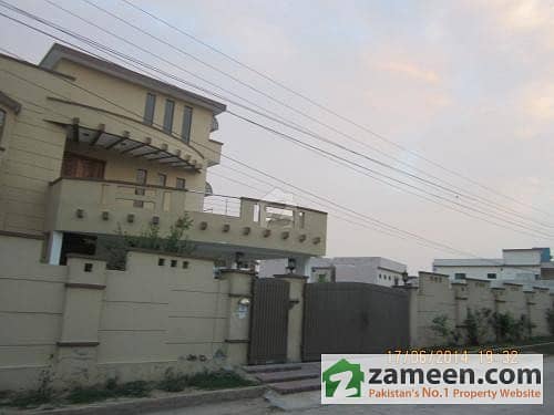 Gulraiz Phase 6 New 2 Kanal Basement House With 12 Bedrooms Available For Rent